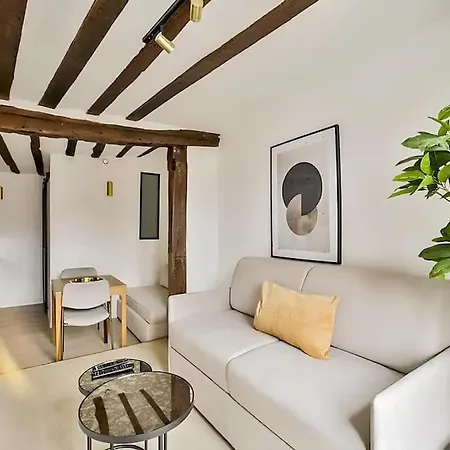 Apartment Tres Bel 4p - Marais Saint Paul